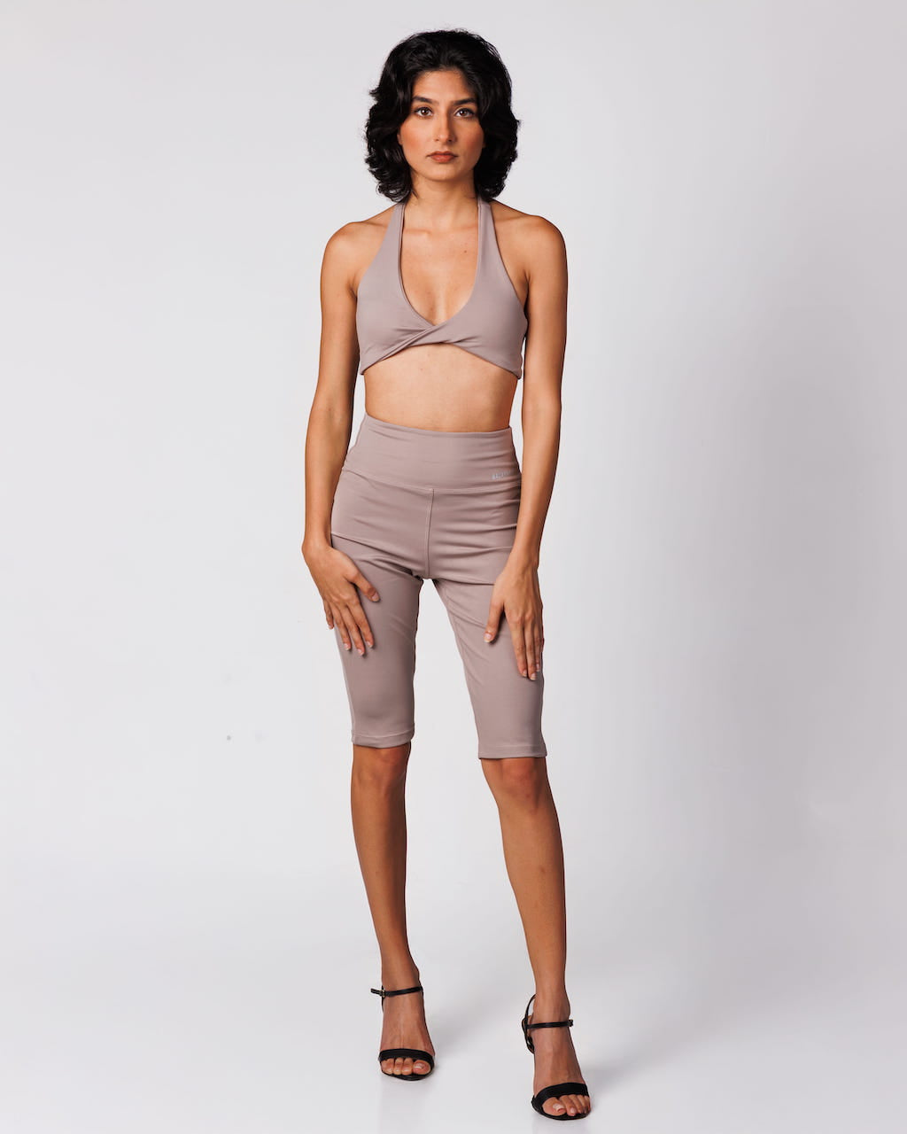Capri Pant - 3/4" Beige