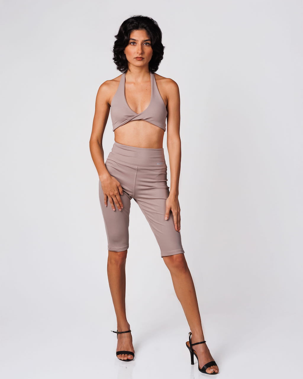 Capri Pant - 3/4" Beige