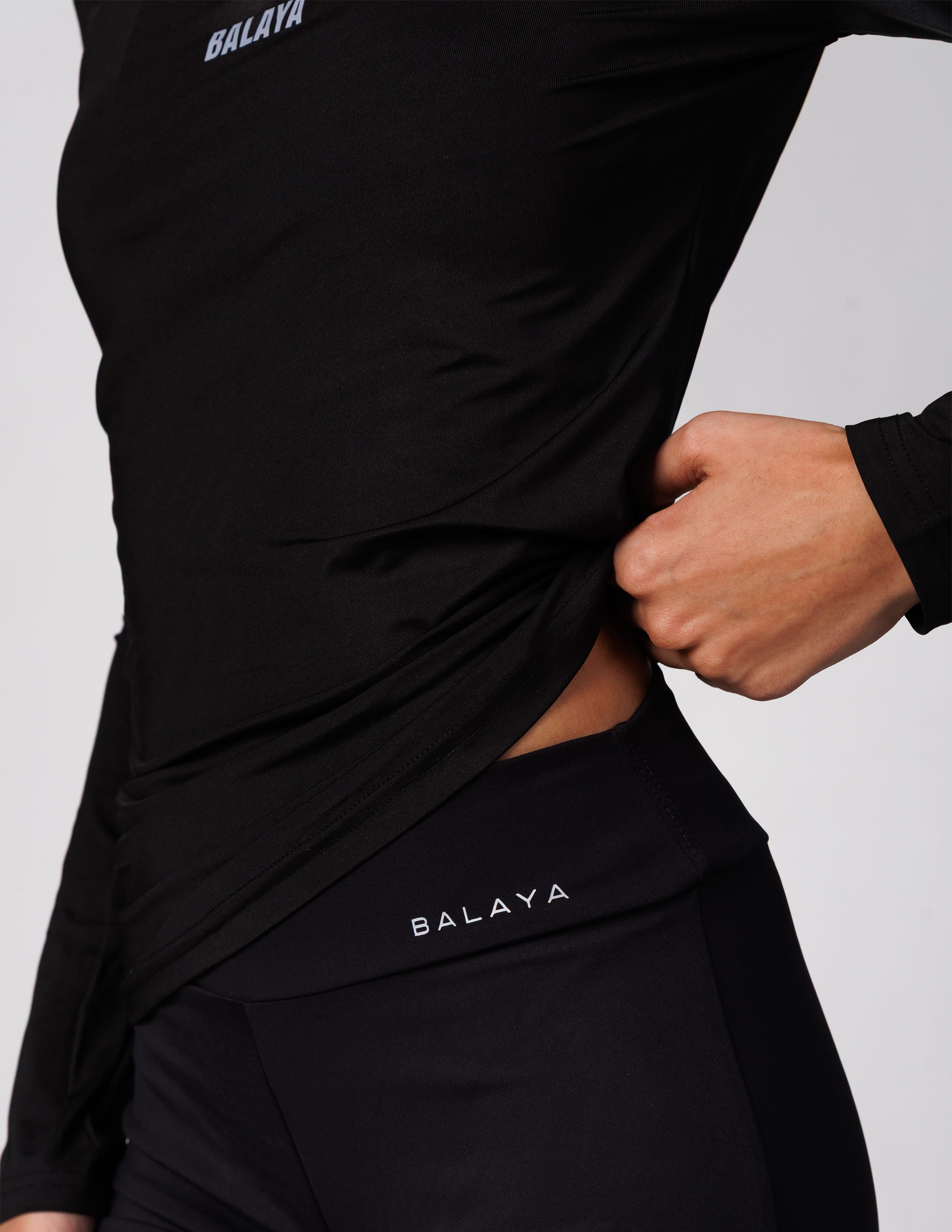 Black Scrunch Short - Sporty & Hot