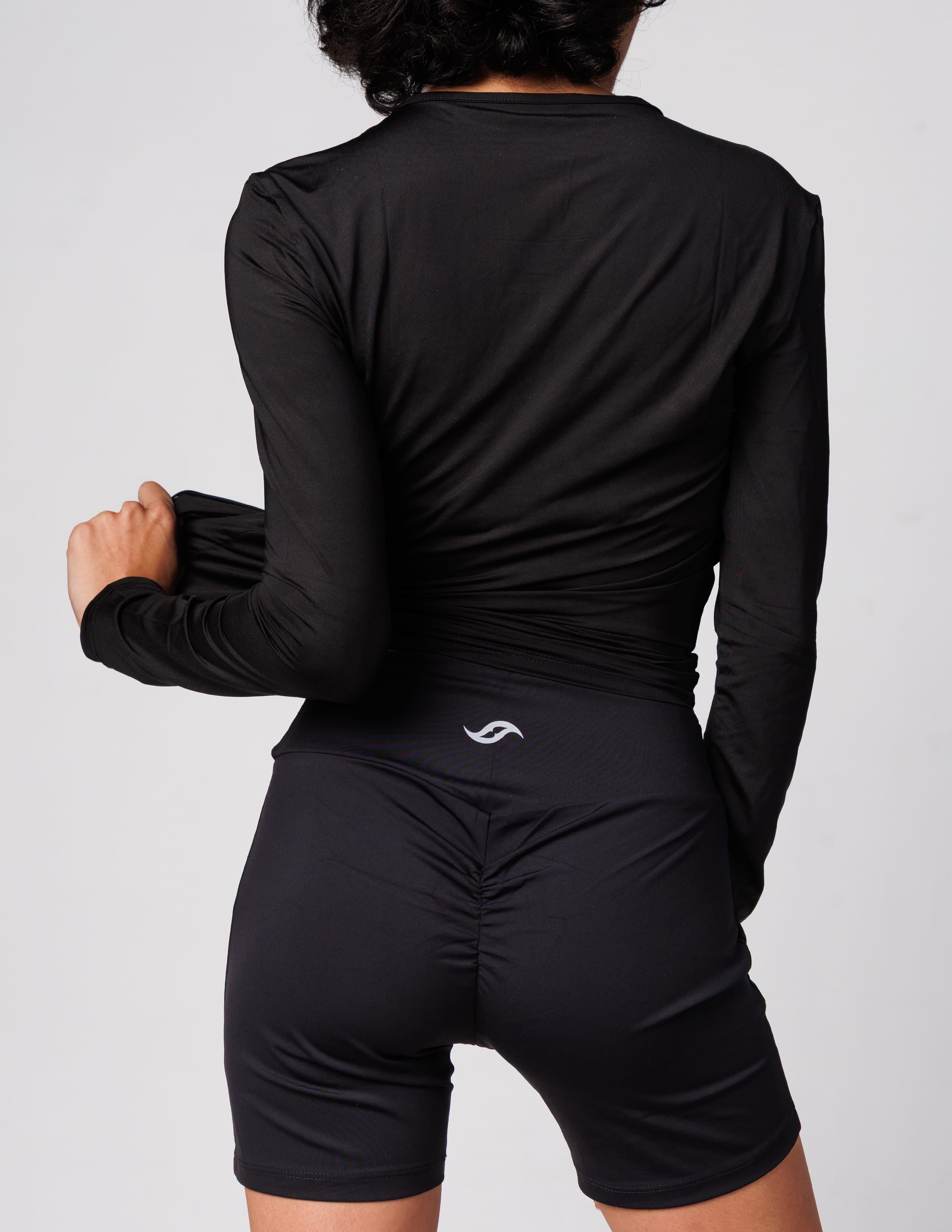 Black Scrunch Short - Sporty & Hot