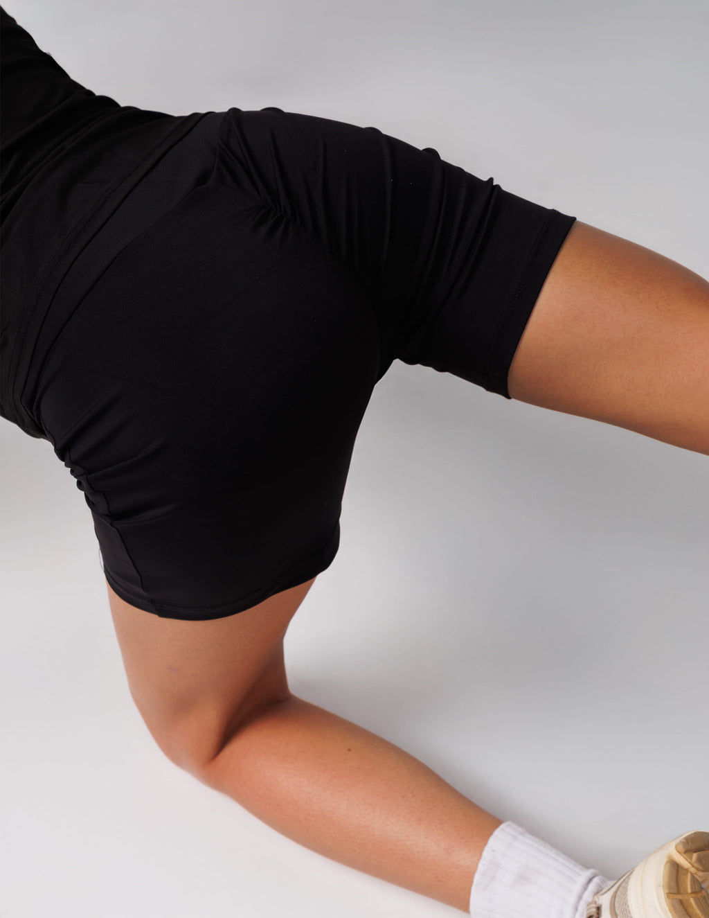 Black Scrunch Short - Sporty & Hot