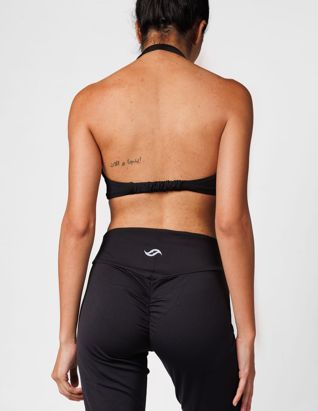 Halter Twist Sports Bra - Black
